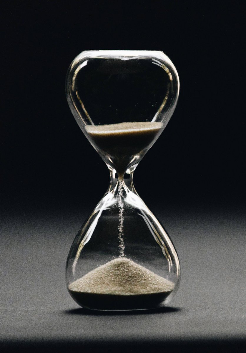 Image in @MarioNawfal's post: Are you on #BitClout long term or short term?
If you're not, what are you waiting for? https://t.c…