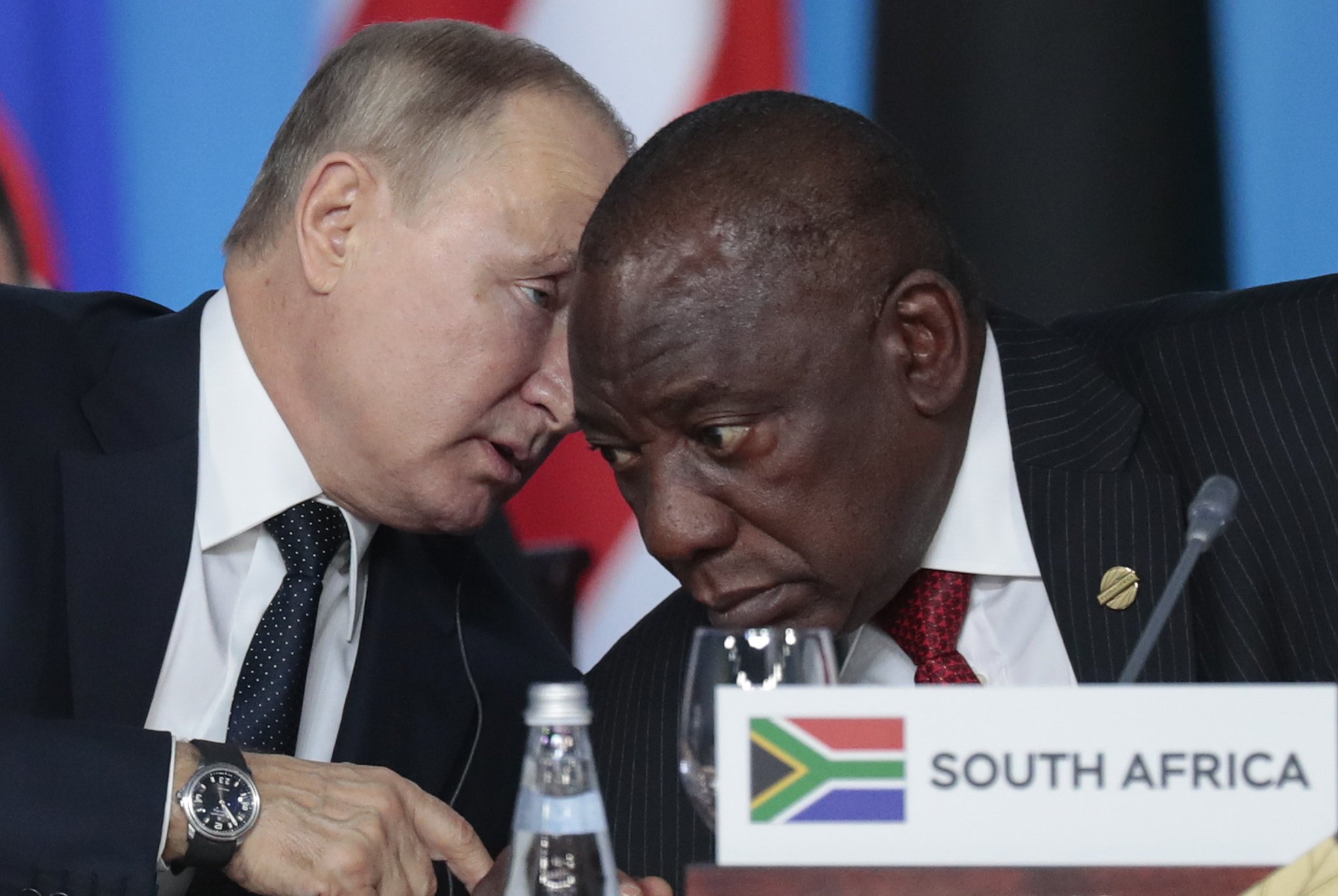 Image in @MarioNawfal's post: Putin and Zelensky Agree to Meet African Leaders to Discuss Peace Plan
Vladimir Putin and Volodymy…