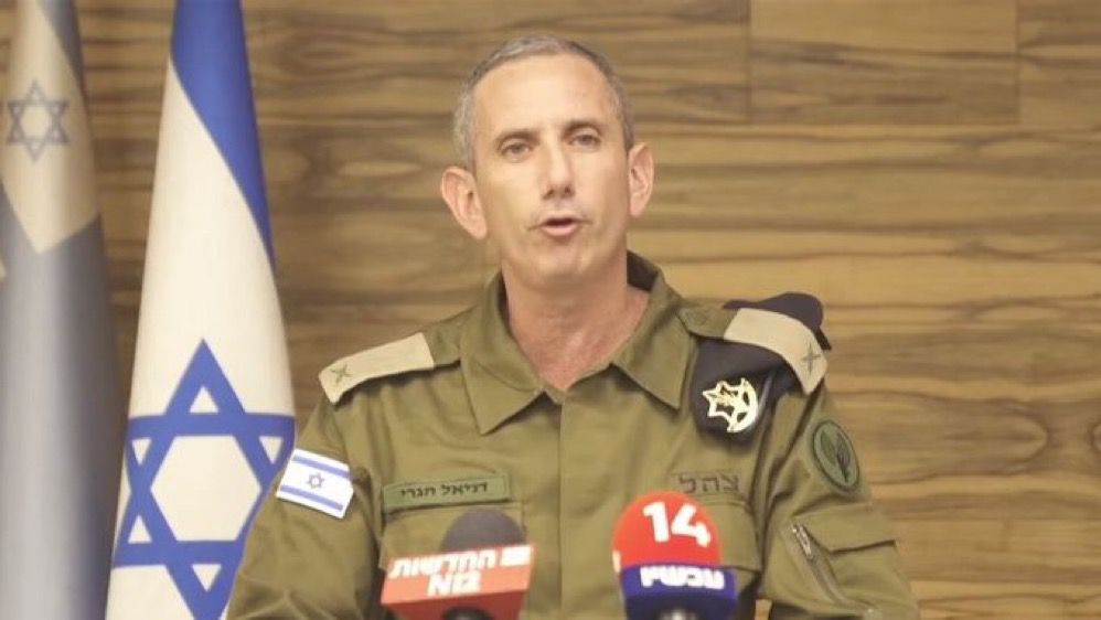 Image in @MarioNawfal's post: 🚨BREAKING: ISRAEL PREPARING FOR 'FULL BLOWN OPERATION'
1. Active fighting in Kfar Aza atm
2. Arm…