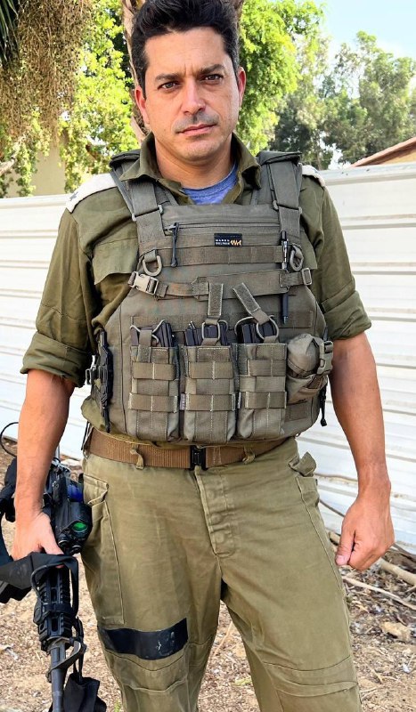 Image in @MarioNawfal's post: 🚨BREAKING: Minister Amichai Shikli joins the Israeli forces.