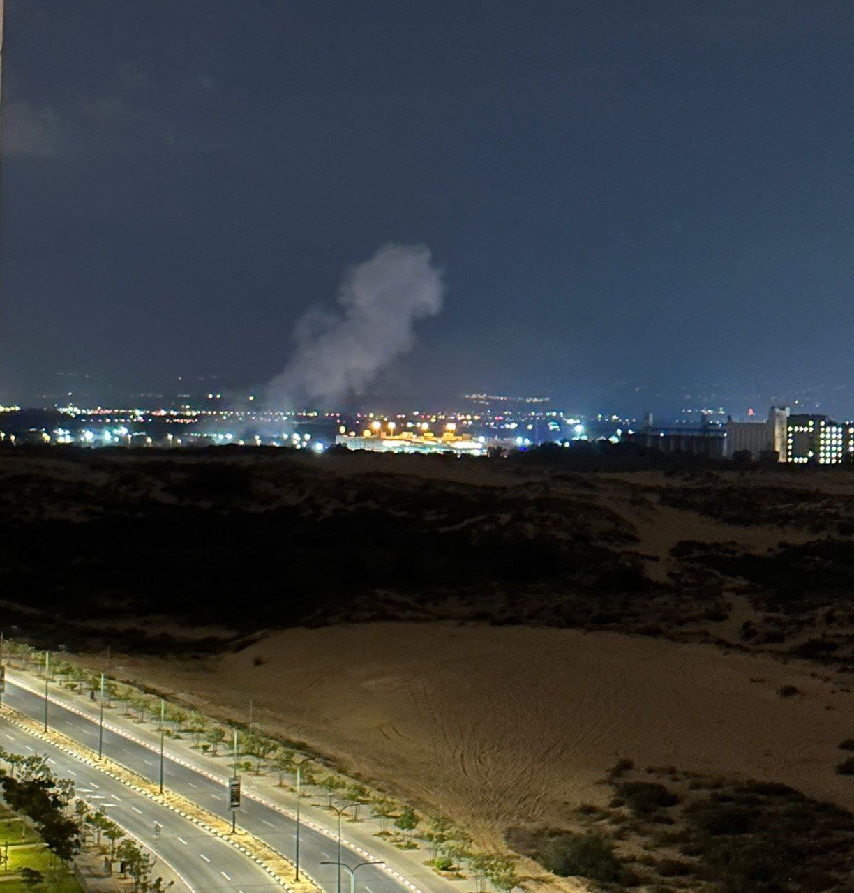 Image in @MarioNawfal's post: 🚨JUST IN: Hamas Claims Direct Rocket Strike on Building in Ashdod, South of Tel Aviv.