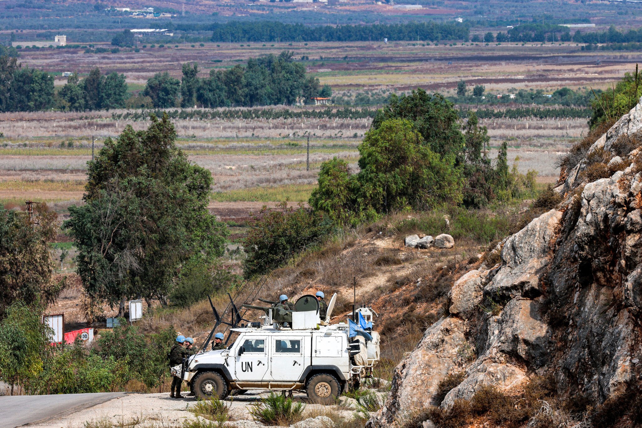 Image in @MarioNawfal's post: 🚨BREAKING: EXPLOSIONS HEARD ON LEBANON BORDER | REPORTED INFILITRATIONS
- Warning of infiltration …
