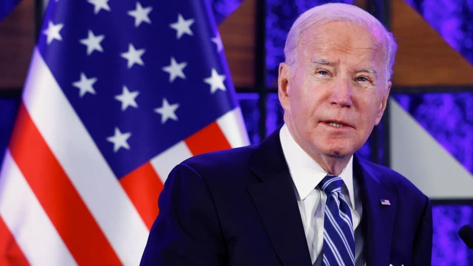 Image in @MarioNawfal's post: 🚨 JUST IN: Biden spoke with Western leaders regarding the Israel-Hamas conflict.
The US administra…