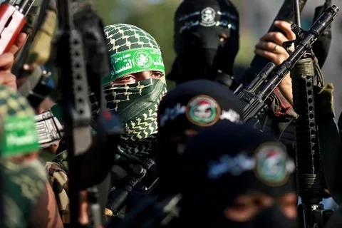 Image in @MarioNawfal's post: 🚨 JUST IN - STATEMENT BY SENIOR HAMAS OFFICIAL GHAZI HAMAD:
"We have more than 35,000 soldiers in …