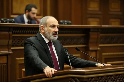 Image in @MarioNawfal's post: 🚨 JUST IN: Armenian PM Pashinian Signals Willingness to Sign Year-End Peace Treaty with Azerbaijan,…