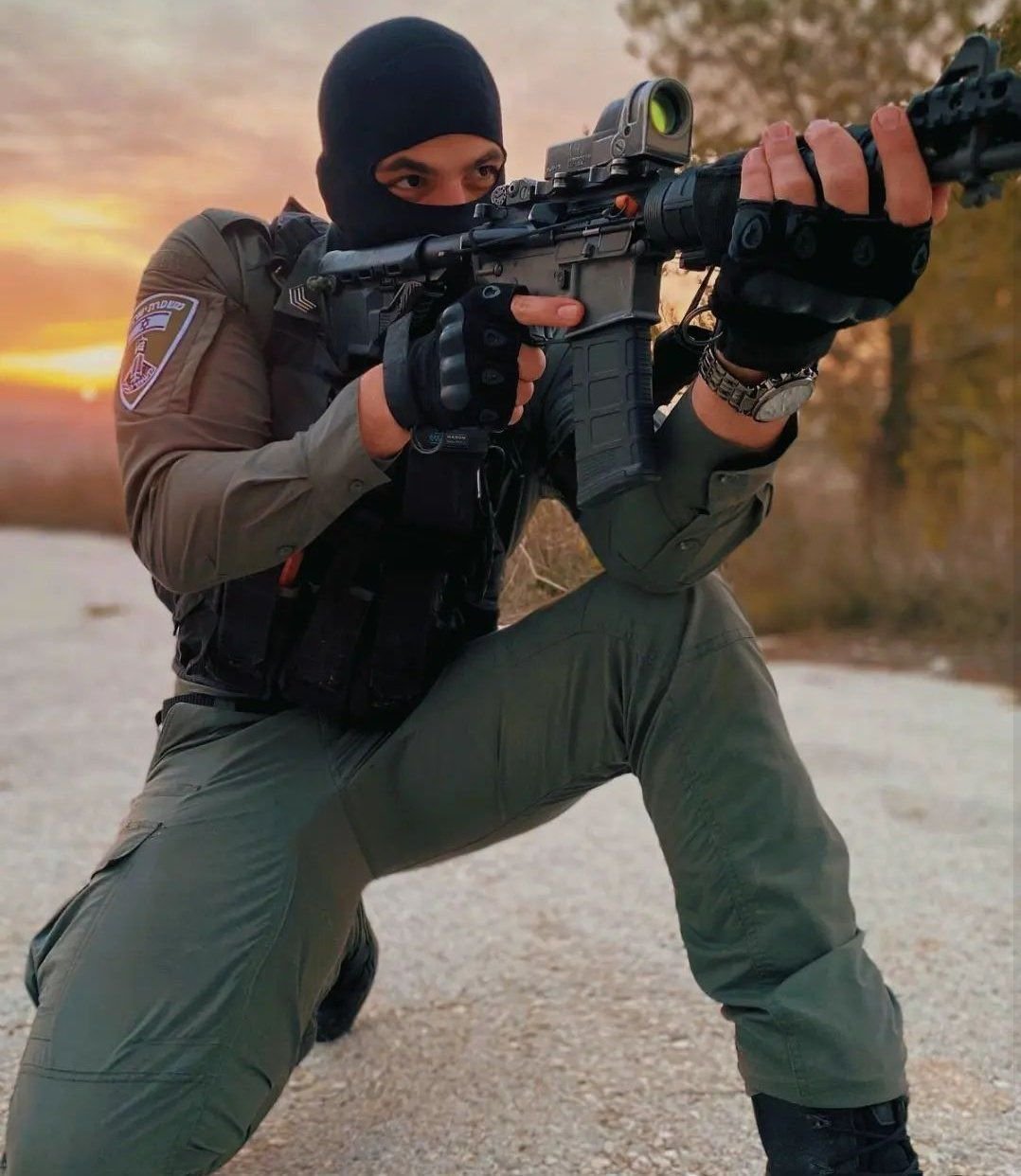 Image in @MarioNawfal's post: 🚨 JUST IN: ISRAEL USING MERCENARIES IN GAZA
A new report by El Mundo has revealed that Israel is u…