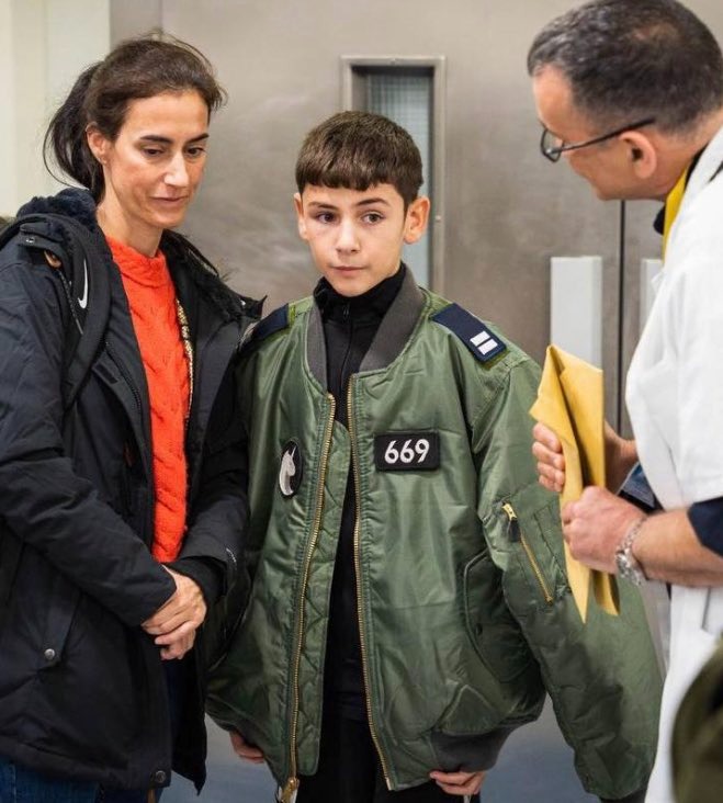 Image in @MarioNawfal's post: 🚨 12-YEAR-OLD HOSTAGE FORCED TO WATCH HORRIBLE EXECUTION VIDEOS
Eitan Yahalomi, recently released …