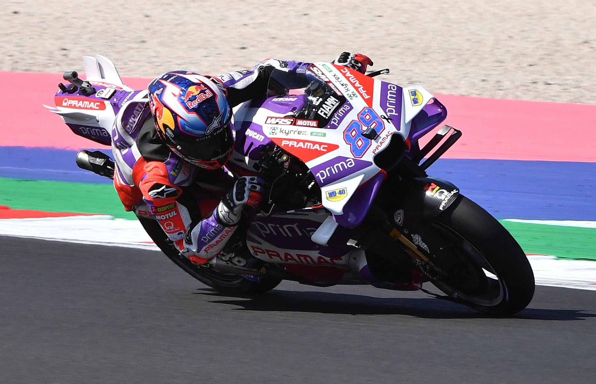 Image in @MarioNawfal's post: 🚨JORGE MARTIN BREAKS RECORD AT GRAND PRIX OF QATAR
"I'm the fastest in one lap, another pole is su…