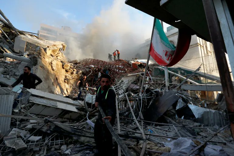 Image in @MarioNawfal's post: 🚨🇮🇷IRAN: ISRAELIS ARE COWARDS
General Yahya Rahim Safavi:
"The military attack on our consulate i…