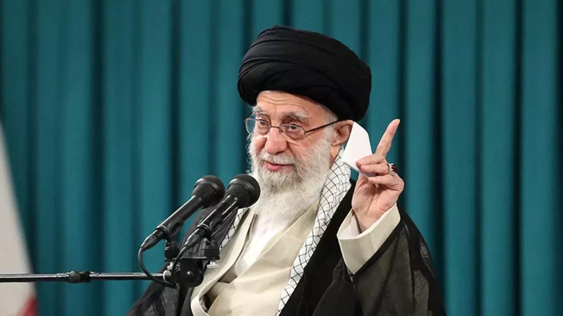 Image in @MarioNawfal's post: 🚨🇮🇷🇮🇱 BREAKING: ISRAELI MILITARY OFFICIALS HAVE SUBMITTED A 'WIDE RANGE OF OPTIONS' TO RESPOND TO I…