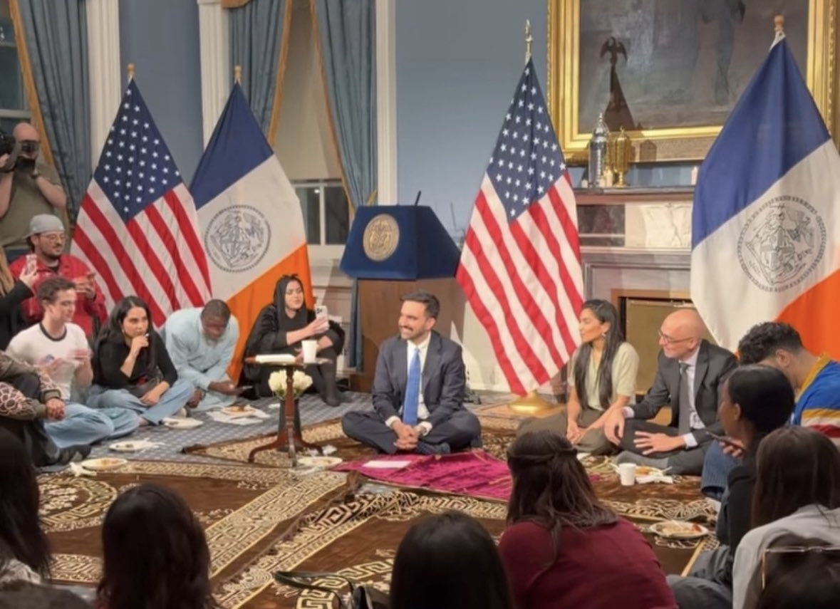 Image in @IfindRetards's post: NYC is retarded https://t.co/1KfjYHLv9S