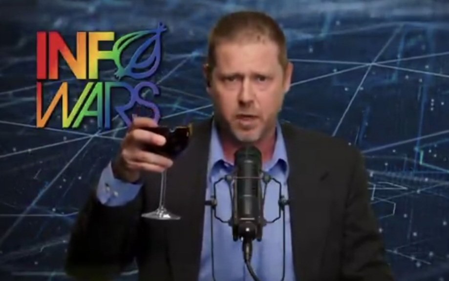Image in @IfindRetards's post: Found one https://t.co/R0rxEmLKu5