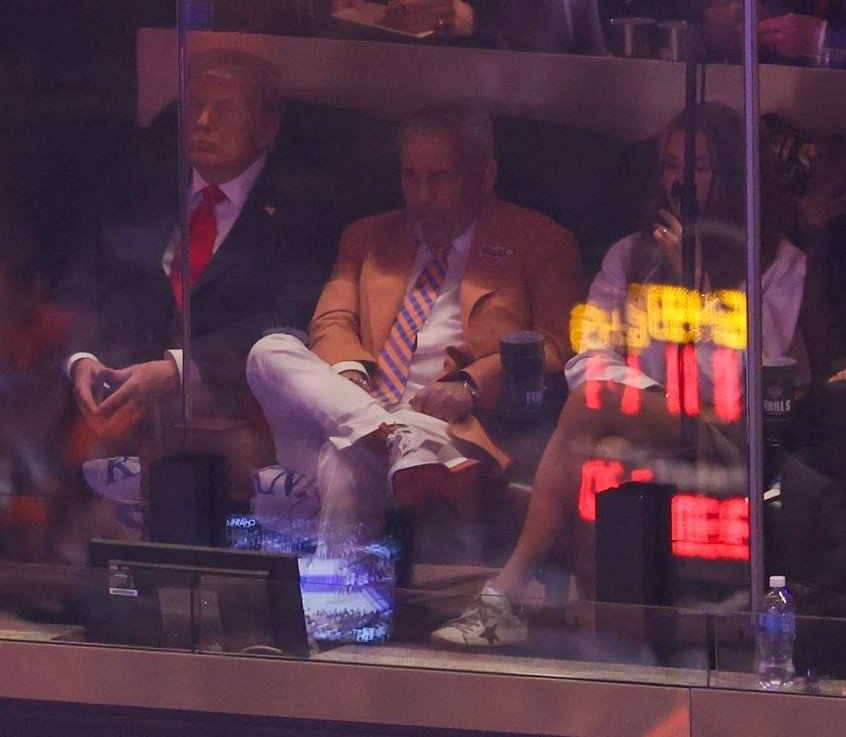 Image in @IfindRetards's post: These retards are obsessed with finding Trump sleeping. They're zooming in and cropping out a video…