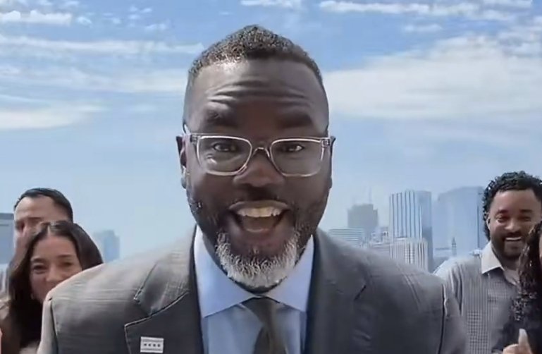 Image in @IfindRetards's post: Goofy looking retard of the day 🥇 https://t.co/udpIhPFWQg