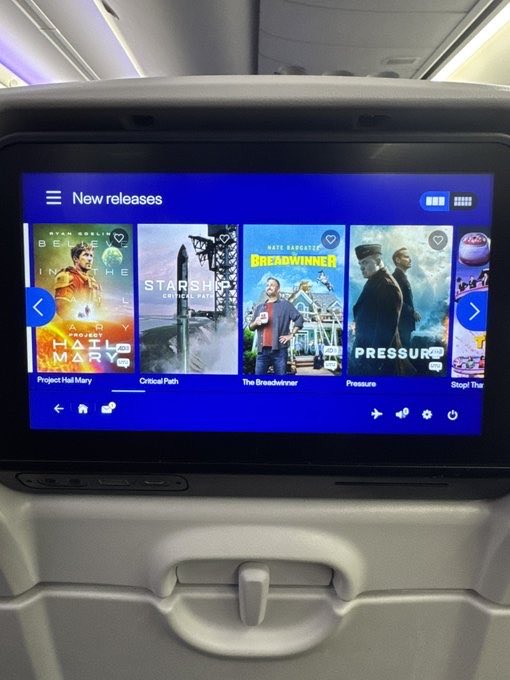Image in @MarioNawfal's post: Watching SpaceX’s Starship documentary on a flight to the Starship launch?
Total SpaceFlex.
Sourc…
