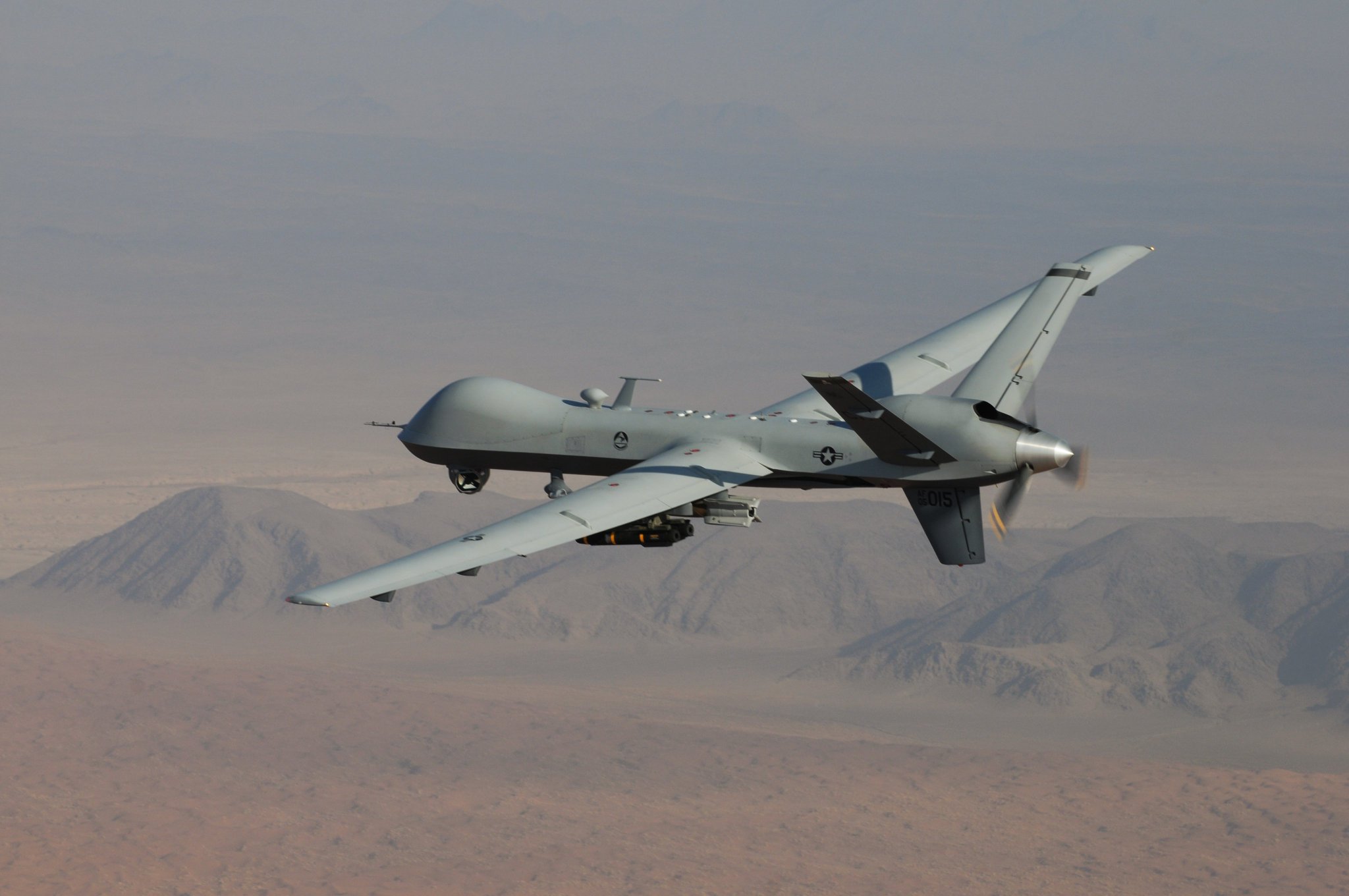 Image in @MarioNawfal's post: 🚨🇮🇷🇺🇸 Unconfirmed reports that Iran has shot down ANOTHER USAF MQ-9 drone today, over Qeshm Island.…