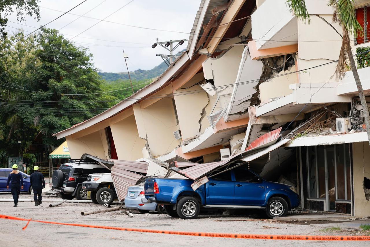 Image in @MarioNawfal's post: 🇵🇦 Panama is still shaking after a powerful 7.7 earthquake hit on Friday.
More than 200 aftershock…