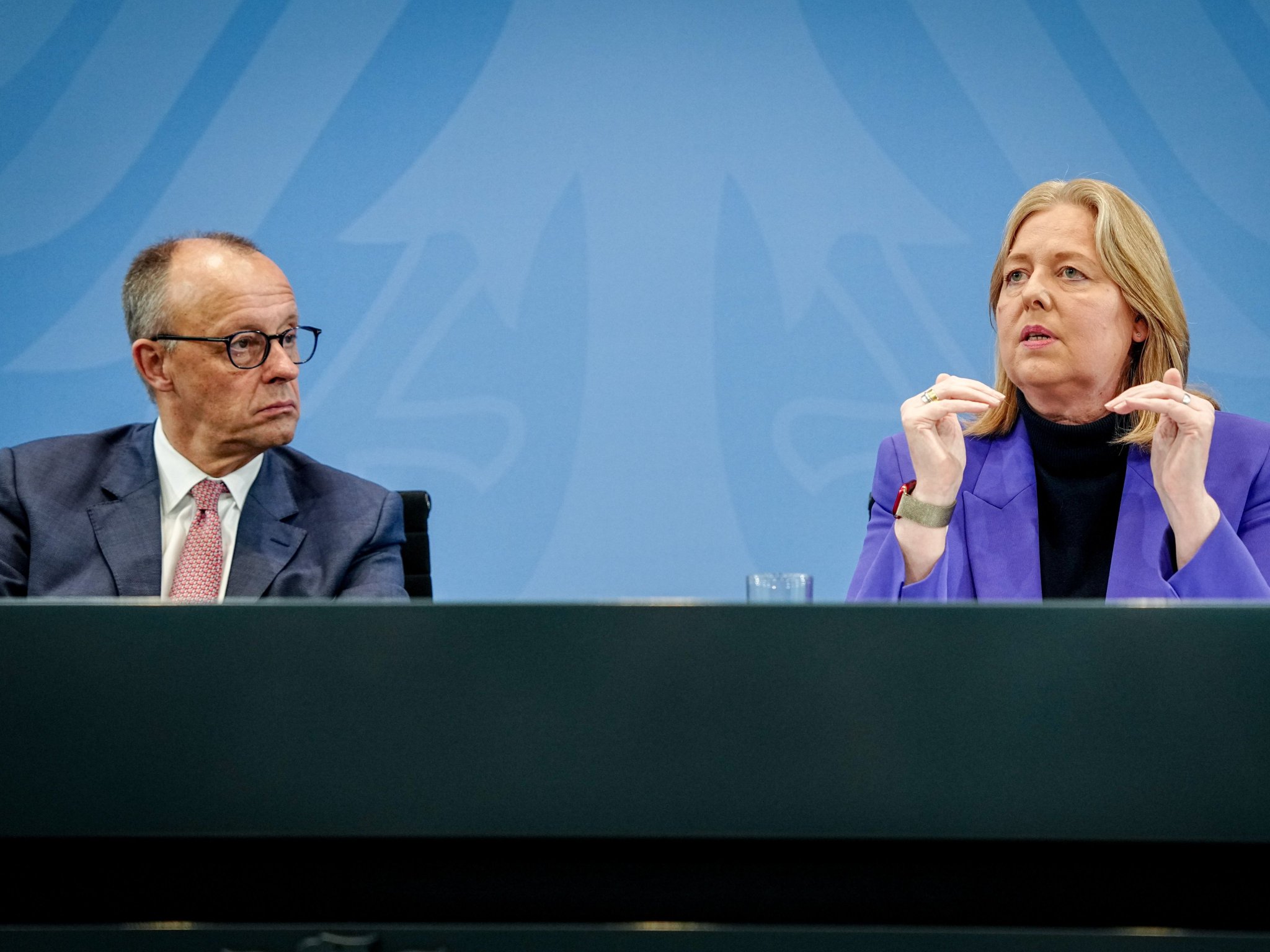 Image in @MarioNawfal's post: 🇩🇪 Germany’s SPD is forcing a full leadership vote after its co-leader quits under fire...
Baerbel…