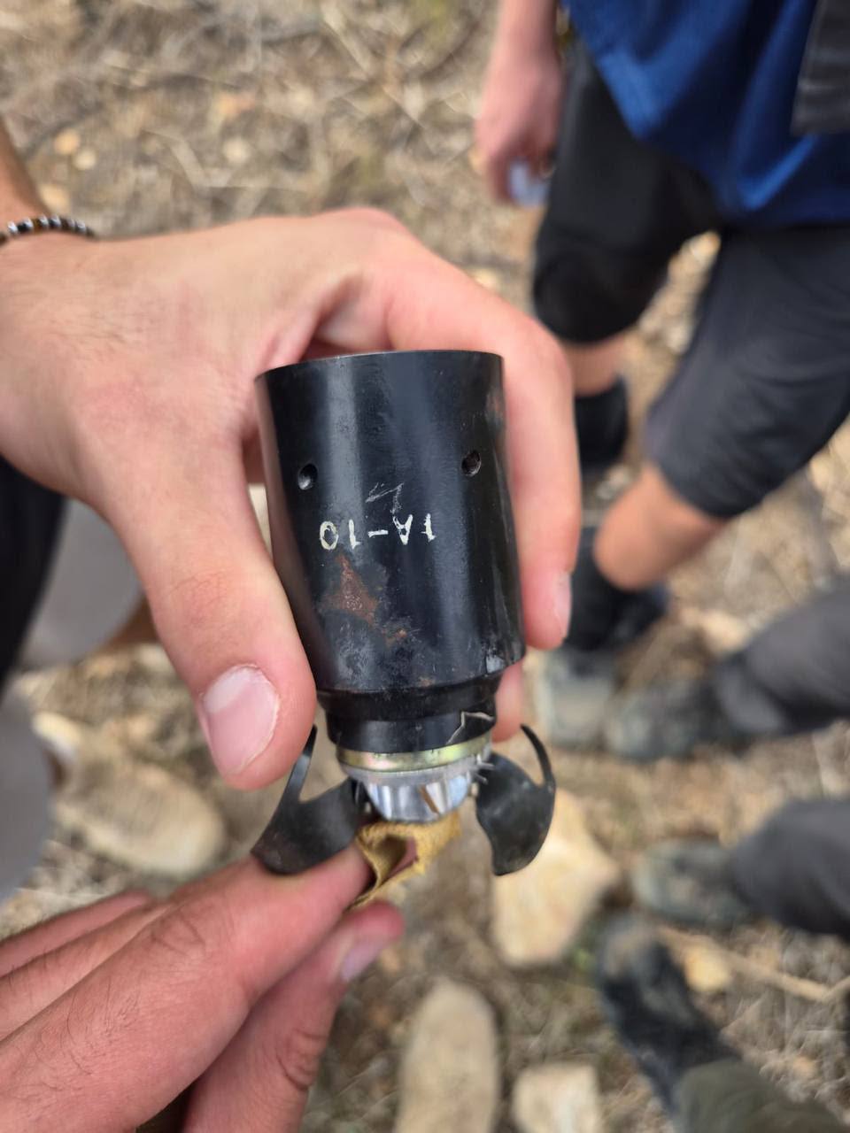 Image in @MarioNawfal's post: 🇮🇱 A school hike in northern Israel's Ramim Ridge ended in tragedy.
A teenager was killed and 24 o…