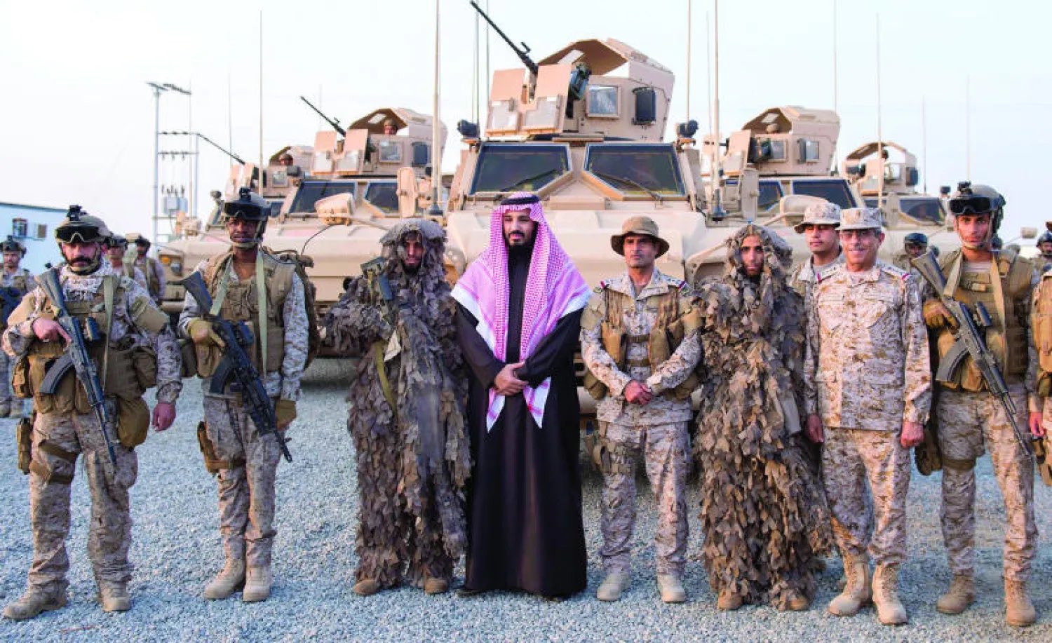 Image in @Yaser_V2030's reply: It is pathetic, Nawfal. The Crown Prince visited Saudi Arabia’s southern border several times while…