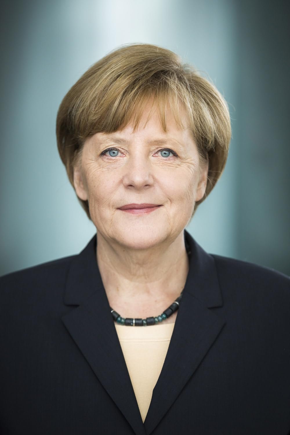 Image in @TheGautamDass's reply: @MarioNawfal This woman singlehandedly destroyed Europe... https://t.co/qzJNeEE1tj