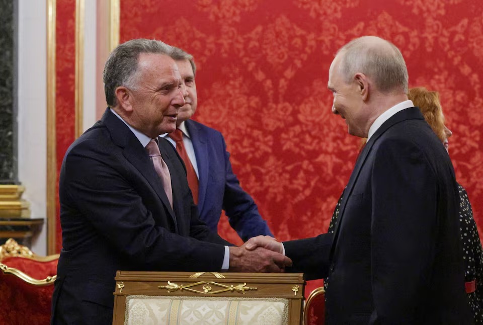 Image in @MarioNawfal's post: 🇷🇺🇺🇸🇺🇦 The Kremlin wants to hold a meeting between Putin and U.S. Envoy Steve Witkoff, to get an up…