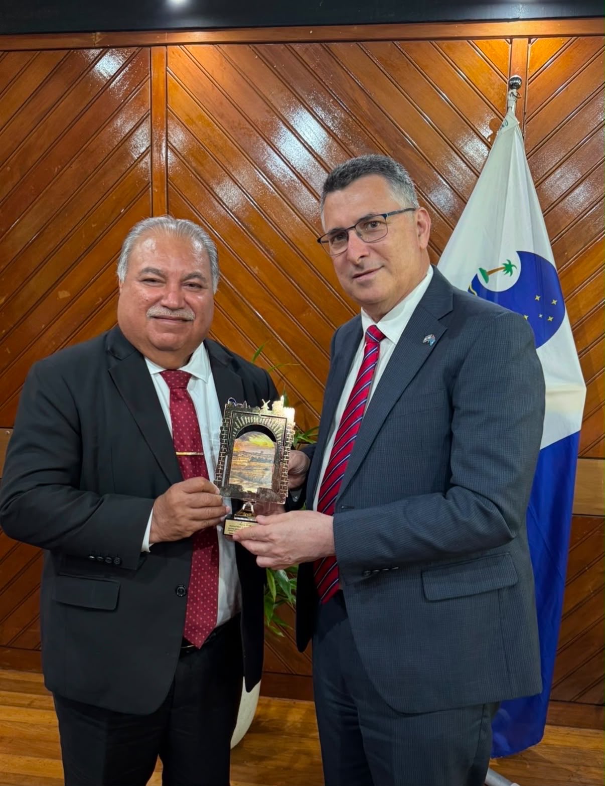 Image in @gidonsaar's post: Another diplomatic achievement: Israel joins the Pacific Islands Forum (PIF) as a Forum Partner.
…