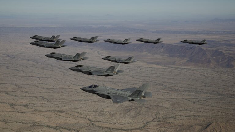 Image in @MarioNawfal's post: 🇺🇸 The Pentagon and Lockheed just shook on a 10-year, 850-jet F-35 deal worth tens of billions
Pro…