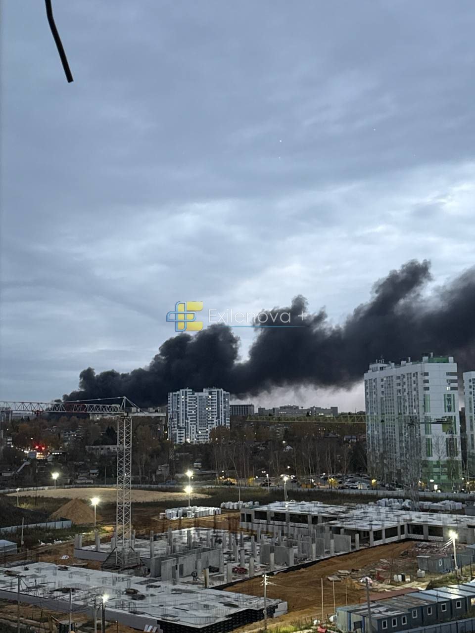 Image in @MarioNawfal's post: 🇷🇺 Ukraine strike hits key Russian military electronics plant in Oryol
A barrage of fire smashed i…