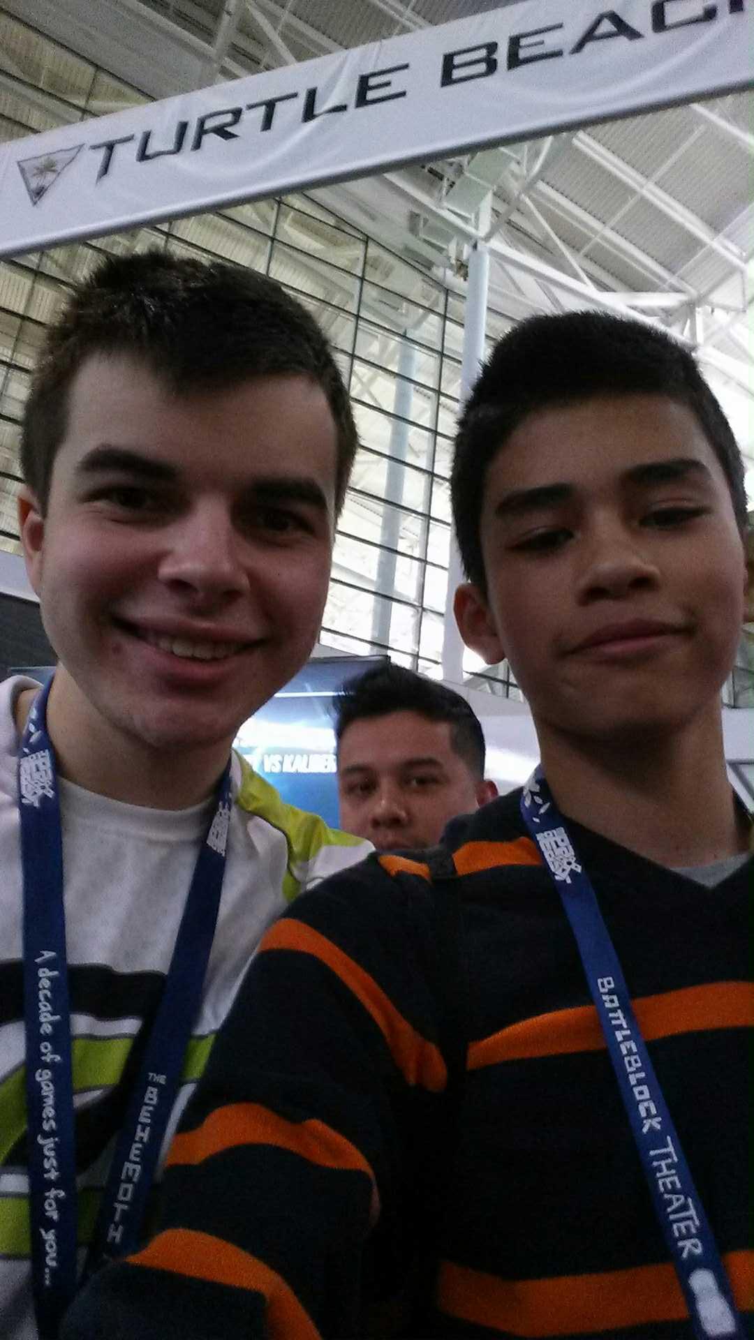 Image in @sneako's post: Soon. @OpTic_NaDeSHoT @optich3cz http://t.co/2UcnstFE4Q