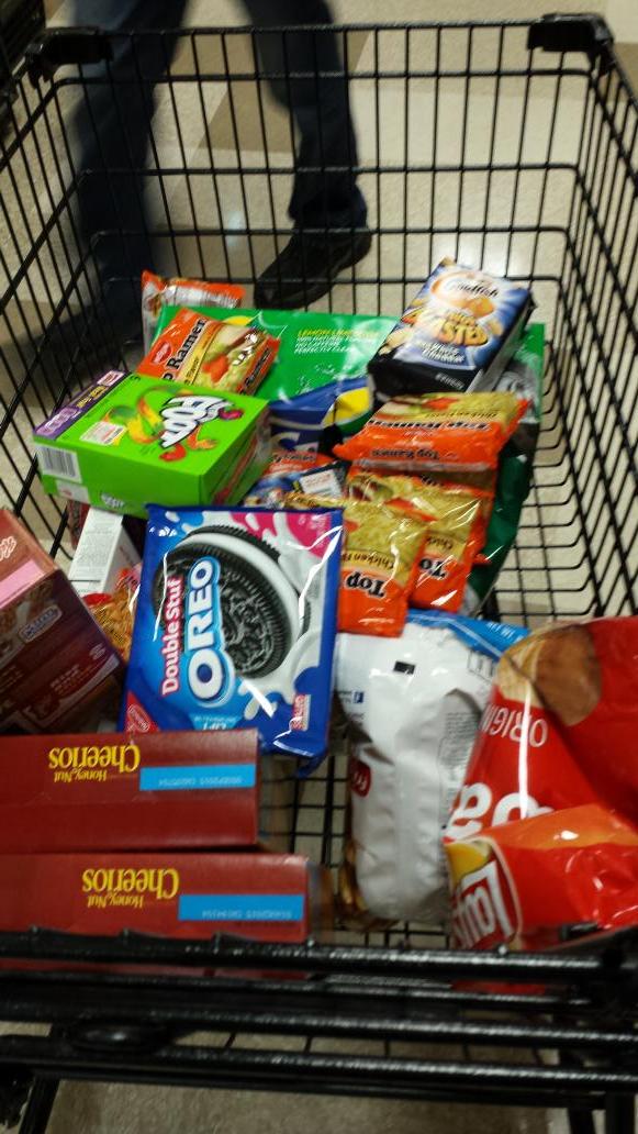 Image in @sneako's post: Dorm life http://t.co/iRLl5ux6NM